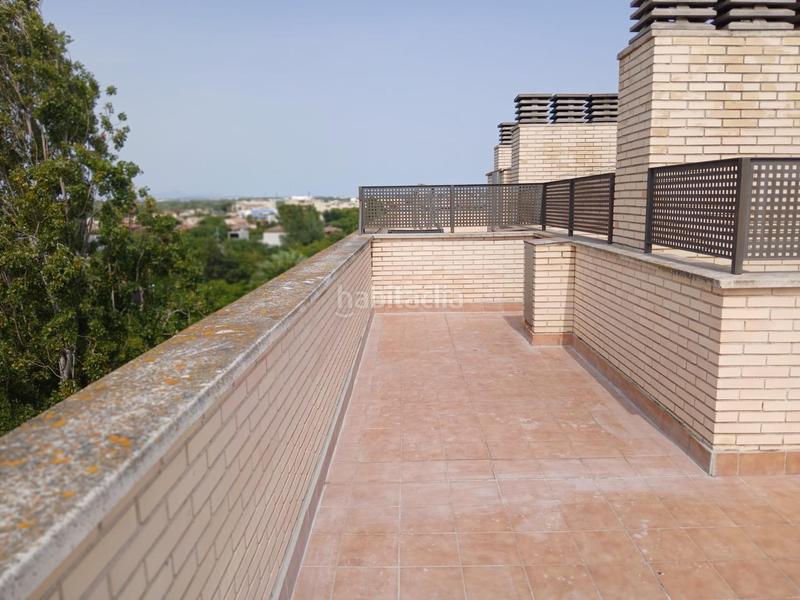 Foto 3313fae7-1848-4445-8b4d-39f924eba9d3. Ático atico 3 habitaciones en zona Barenys con piscina y parking en Salou