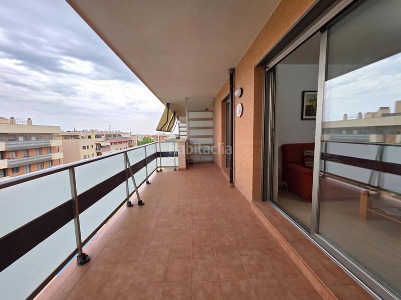 Foto 8c140306-5823-46a5-ae4a-95d945bbf477. Ático atico 3 habitaciones en zona Barenys con piscina y parking en Salou