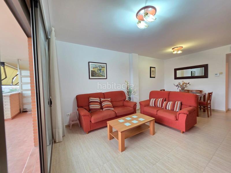 Foto f3cac582-dd8a-43fb-bd6a-b0a8df7f7164. Ático atico 3 habitaciones en zona Barenys con piscina y parking en Salou