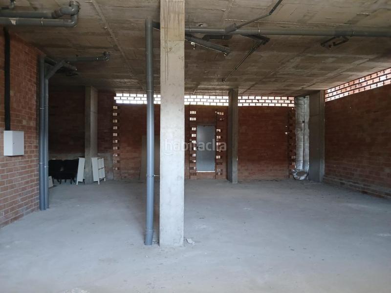 Foto c98bf91d-0011-43a2-b271-4745aaea7076. Locale commerciale in Plaça Europa - Port Aventura Salou