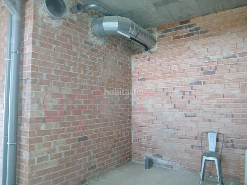 Foto d113b9b5-5f59-4e7c-ab73-fc07e0644b4f. Locale commerciale in Plaça Europa - Port Aventura Salou