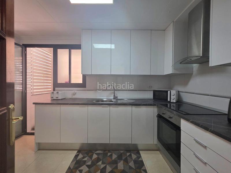 Foto 3ef8eea0-a30c-422f-943e-3dd75b7ccde6. Etagenwohnung mit heizung parking pool in Centre Salou