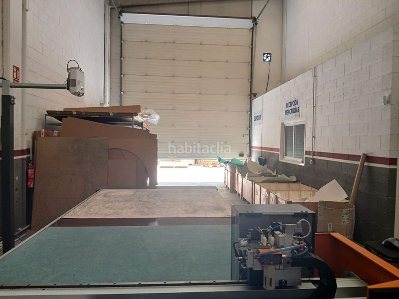 Foto 47b95229-db97-4028-b6f1-52a264c4cd04. Nau industrial a Vila-seca poble Vila-seca