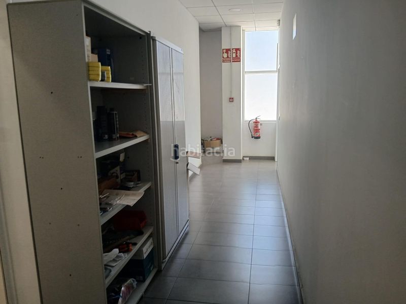 Foto 872a08ad-d4e6-4e27-8132-9d6db04d9373. Nau industrial a Vila-seca poble Vila-seca
