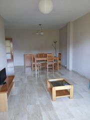 Lloguer Apartament a Barenys. Piso de 4 habitaciones en barenys con parking y trastero