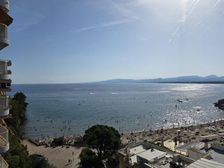 Etagenwohnung in Mar i Camp - Platja dels Capellans