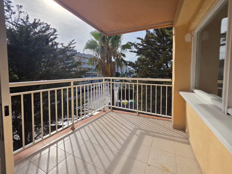 Foto 0a51ee94-629d-4dec-9825-592849444c44. Pis a Centre Salou