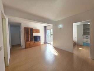 Pis a Centre. Piso de 3 habitaciones en calle barcelona