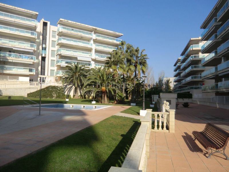 Foto 2f3805e2-ce4d-4360-80b8-72dfacb48c2c. Appartement mit heizung parking pool in Plaça Europa - Port Aventura Salou