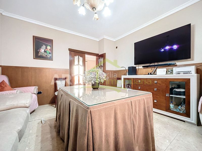 Foto 89a1a887-c381-4cc6-9364-a239a9eb42bb. Casa en Puente Genil