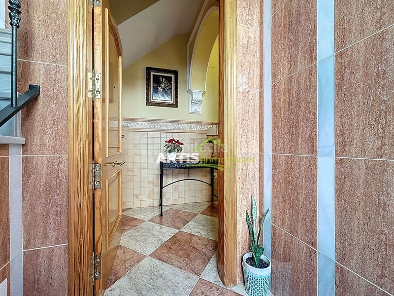 Foto dd5c6380-41d2-41dd-85bb-ff7217180459. Casa a Puente Genil