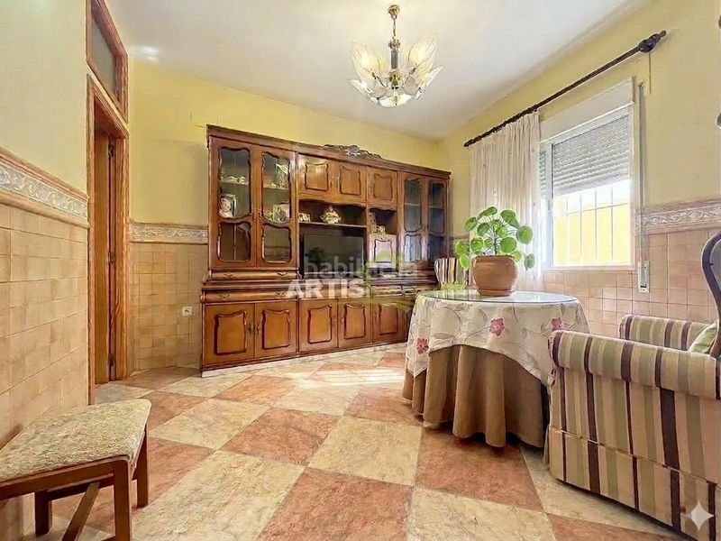 Foto ec68b185-2736-4292-b340-e057fded3fea. Casa a Puente Genil