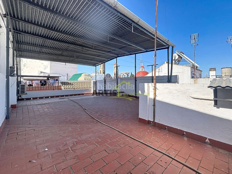 Foto f90453d5-880b-4b73-bb78-0283beb39929. Casa a Puente Genil