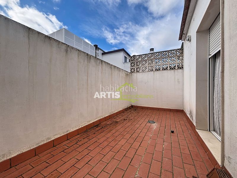 Foto a8a033f2-8e3a-4691-8e2b-226158501c07. Casa adossada amb aparcament a Puente Genil