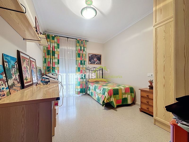 Foto f57ddd07-f47f-41e8-a764-1639b0b973cc. Casa adossada amb aparcament a Puente Genil