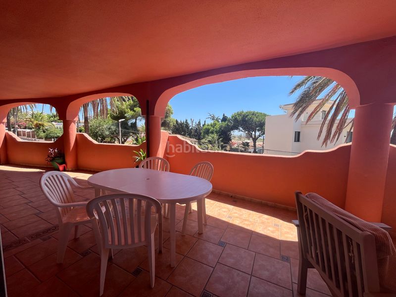 Foto 19f8bb8c-3a63-434b-aa1c-3502240f490e. Rent apartment in avenida andasol 12 in Costabella Marbella