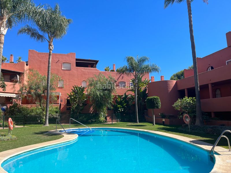Foto 9627468f-5135-4a4d-8967-f52cab7ff88f. Rent apartment in avenida andasol 12 in Costabella Marbella