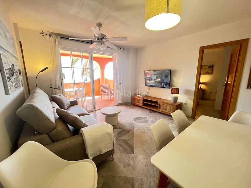 Foto a42f7886-dbda-4215-95fb-0e8df79ac754. Rent apartment in avenida andasol 12 in Costabella Marbella