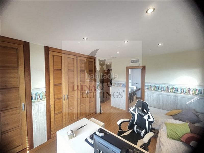 Foto fc5c1e2d-7932-44aa-a5b7-0125582361d9. Affitto chalet in urbanización el rosario 466 in El Rosario - Ricmar Marbella