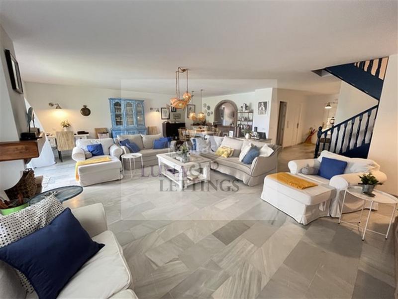 Foto 7e9f9692-95b1-40bb-8224-b2d0bce3ccd8. Location duplex dans avenida jacaranda 2 dans Las Chapas - Alicate Playa Marbella