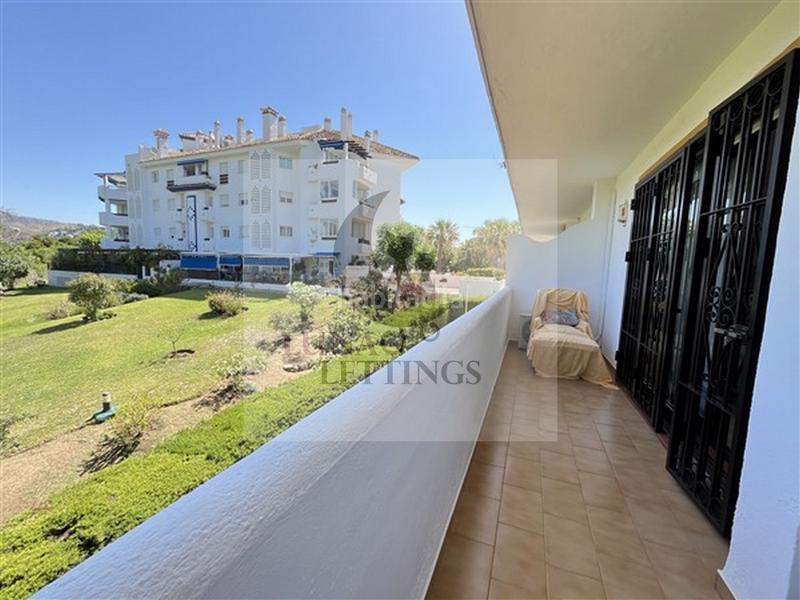 Foto be611844-1ae7-4a59-8979-eaeced3fe4b1. Location duplex dans avenida jacaranda 2 dans Las Chapas - Alicate Playa Marbella