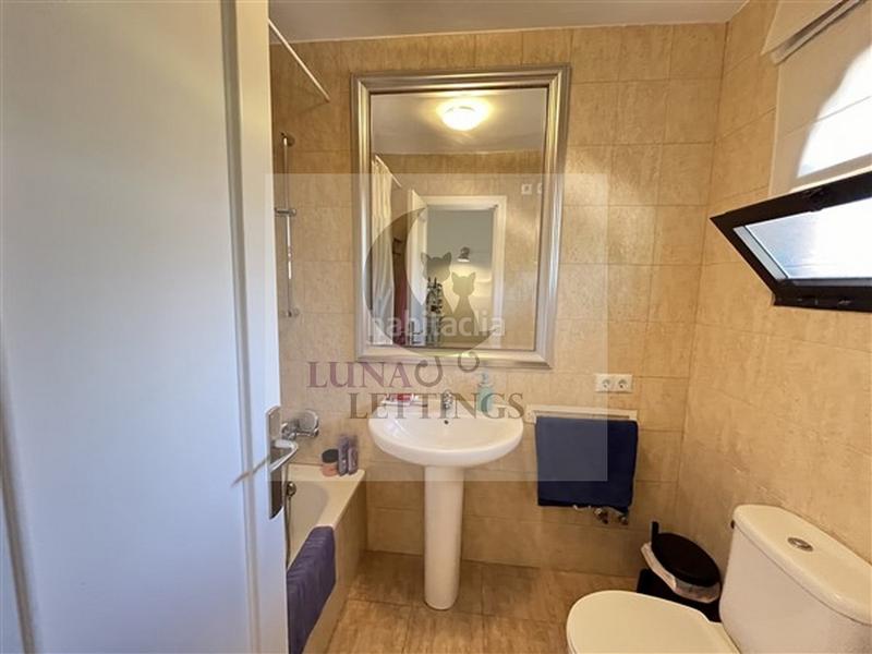 Foto d324693d-9307-4ce2-8032-82ea6fa183b3. Location duplex dans avenida jacaranda 2 dans Las Chapas - Alicate Playa Marbella
