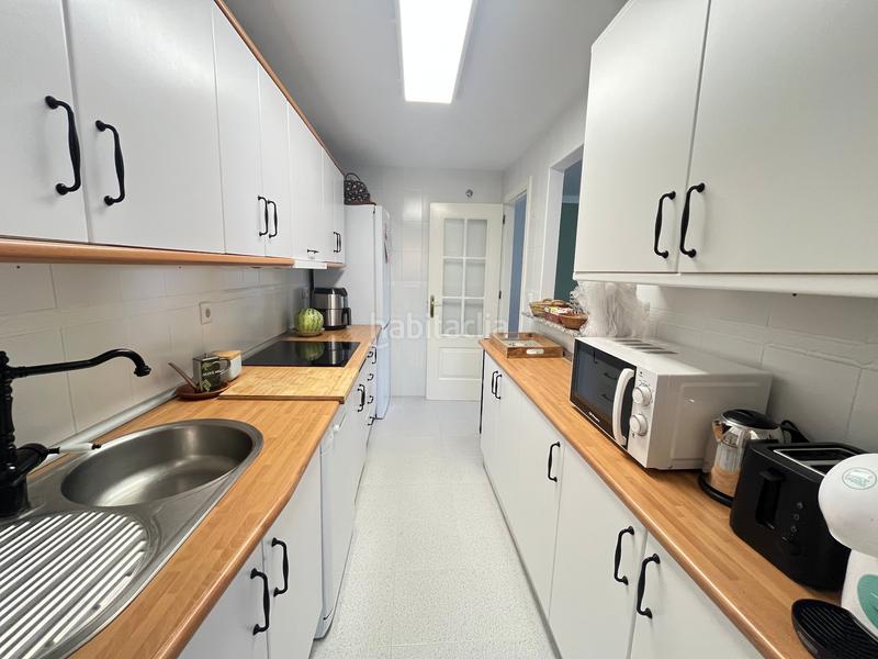 Foto 5dc0438a-71ec-4b3d-9e4c-f261c72f37ab. Location appartement dans avenida jacaranda 123 dans Marbella