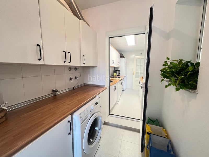 Foto 9f086840-829e-4566-ab22-8d82b3fb99b7. Location appartement dans avenida jacaranda 123 dans Marbella