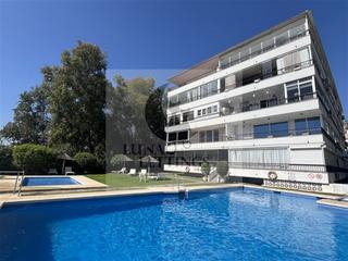 Lloguer Estudi a Calle marqués de ivanrey 14. Larga temporada estudio reformado en la zona de playa de río ver