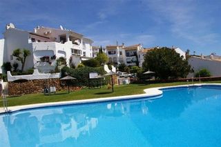 Ático  Calle del faisán 7. Apartamento en última planta con vistas panorámicas