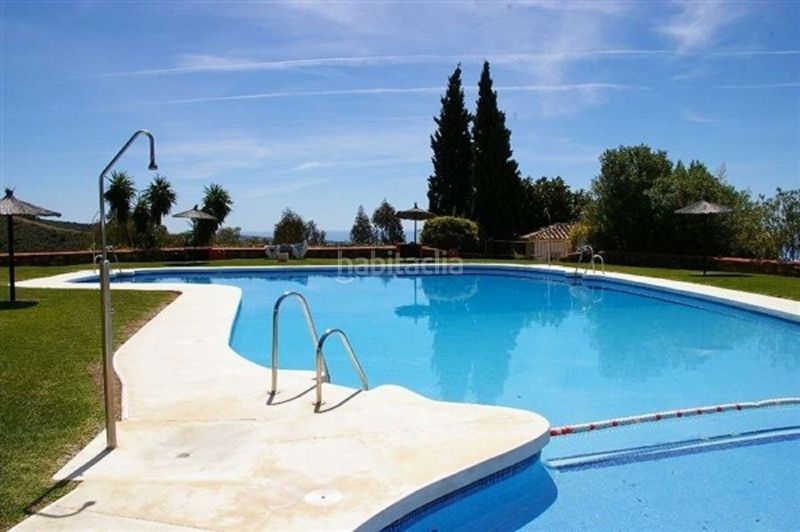 Foto d8f8b9f2-a5f7-4681-9e49-9fa01fa37a88. Àtic a calle del faisán 7 a Alto de los Monteros Marbella