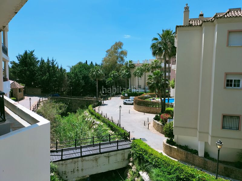 Foto 7689c9a7-9340-443a-9210-41c681a32780. Pis a avenida del prado 69 a Las Brisas Marbella