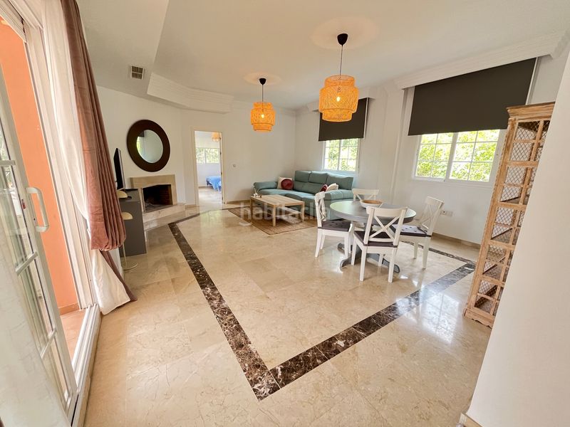Foto 86b6537a-45fa-4114-8563-f6c75affbec5. Pis a avenida del prado 69 a Las Brisas Marbella