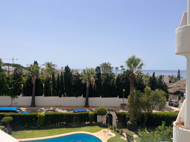 Foto 606bbc60-9993-4887-b32b-d294c7048432. Rent triplex in avenida jacaranda 31 in Las Chapas - Alicate Playa Marbella