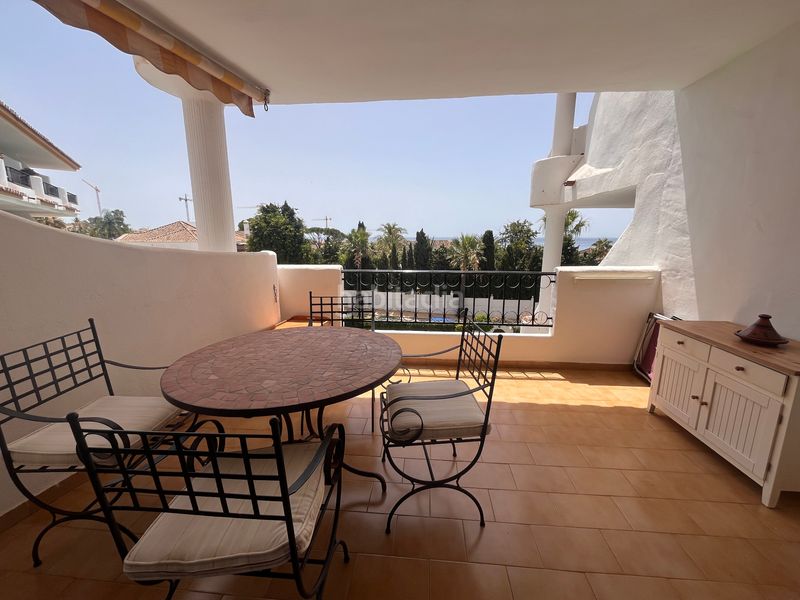 Foto 91675b79-374b-408d-a808-d63d9ee9ab9f. Lloguer tríplex a avenida jacaranda 31 a Las Chapas - Alicate Playa Marbella