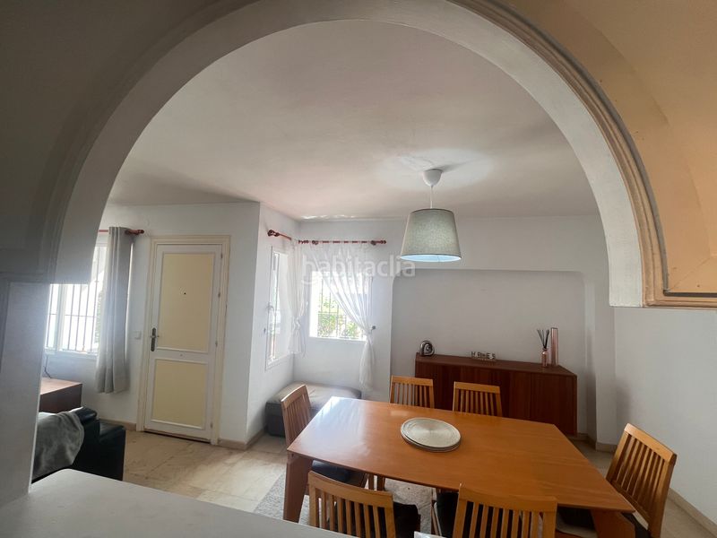 Foto 4292c77f-1d0b-496c-afb5-3fc7c3166092. Lloguer casa adossada a calle madrid 25 a Costabella Marbella