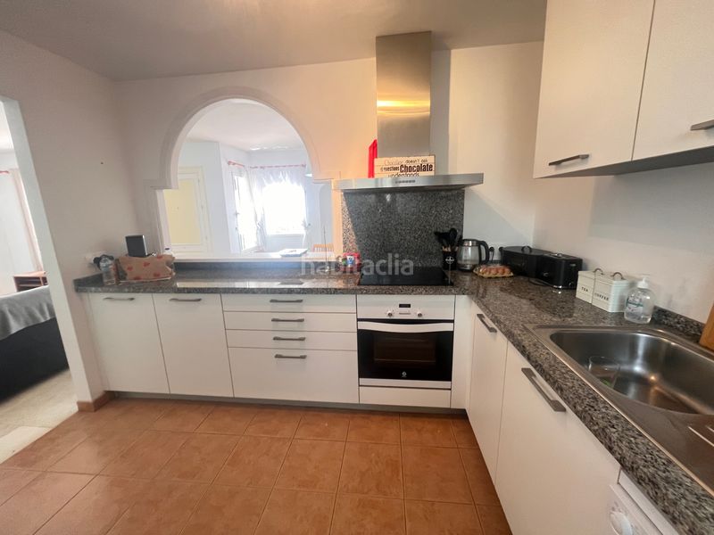 Foto cf8cdd18-db7a-4b05-9741-9be88e516117. Miete reihenhaus in calle madrid 25 in Costabella Marbella