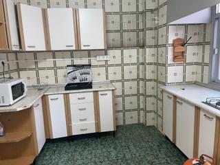 Location Appartement  Calle san rómulo. Se alquila piso de 3 dormitorios.