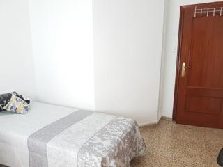 Alquiler Piso  Plaza albert einstein. Se alquila precioso piso de 4 dormitorios