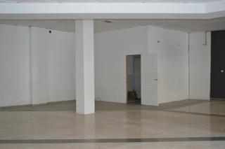 Local Comercial en Avenida de Italia