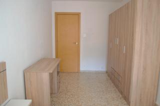 Location Appartement  Avenida de américa. Se alquila muy bonito piso en avenida de américa