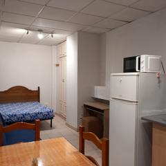 Miete Etagenwohnung  Calle san diego 13. Se alquila estudio