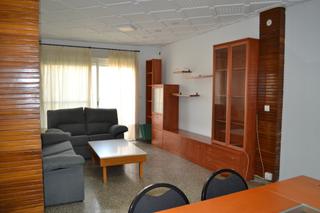 Location Appartement à Calle recogidas 32. Se alquila piso de 5 dormitorios