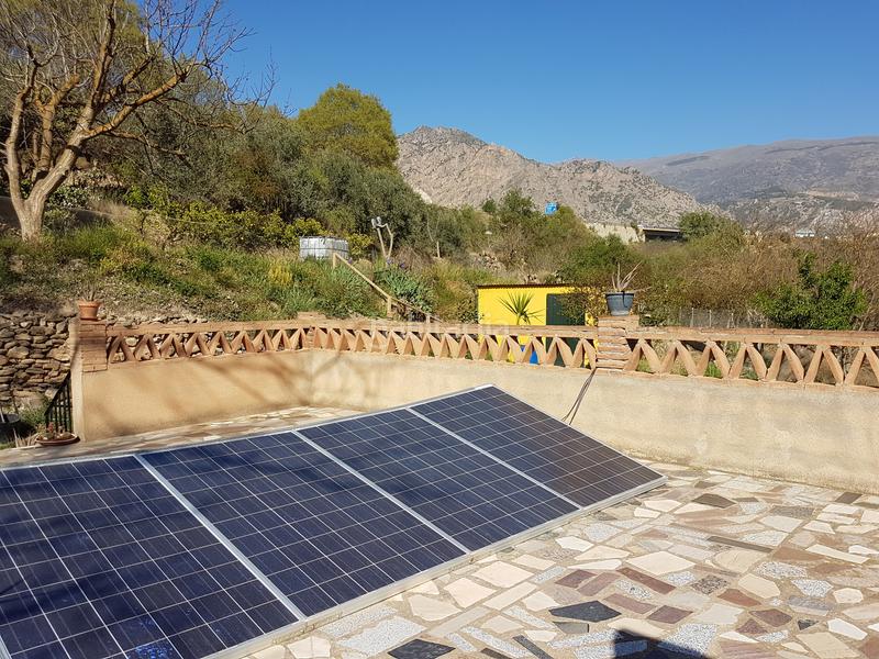 Foto 1d36f752-7df5-4bbf-9062-fed41c7072f7. Finca rústica se vende casa con terreno en durcal en Dúrcal