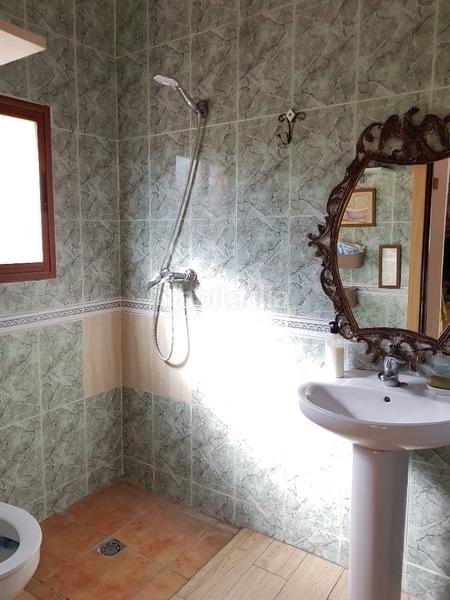 Foto a186f21f-0efc-4d89-b161-f771eaaef700. Finca rústica se vende casa con terreno en durcal en Dúrcal