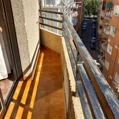 Rent Flat in Avenida de andaluces 8. Se alquila piso de 2 dormitorios