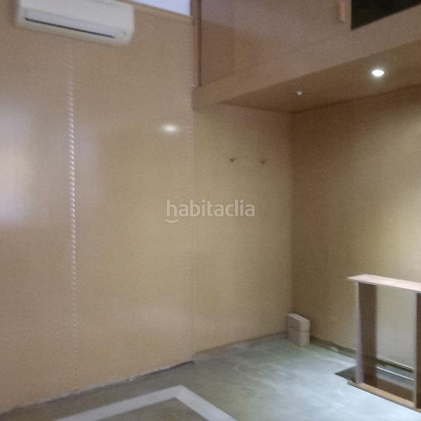 Foto 06b6a45d-8083-47e4-9087-49ee5ce5b128. Lloguer local comercial a Centro - Sagrario Granada