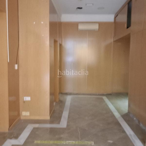 Foto 8389a4da-2843-4536-8b69-0795a023e986. Lloguer local comercial a Centro - Sagrario Granada