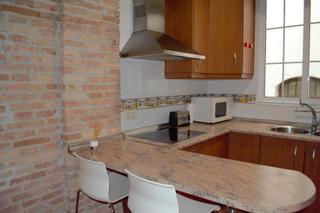 Miete Etagenwohnung  Plaza de bib-rambla. Se alquila estudio en el centro