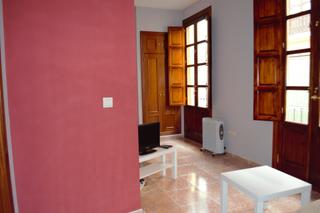 Location Appartement  Plaza de bib-rambla 2. Se alquila precioso estudio en pleno centro de granada
